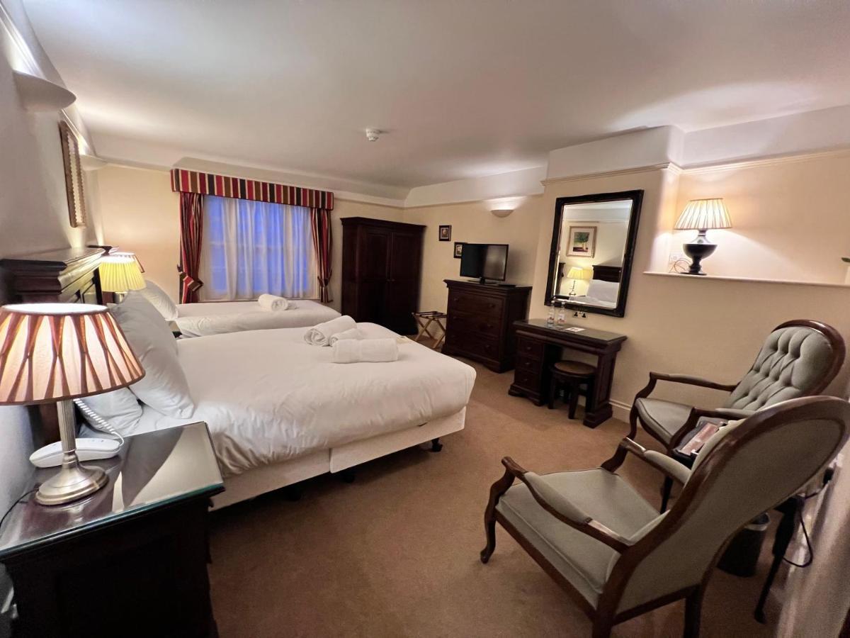 The Royal Lion Hotel Λάιμ Ρέγκις Εξωτερικό φωτογραφία